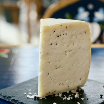 BRÂNZĂ MATURATĂ OAIE CHIM- Ferma Bârsan